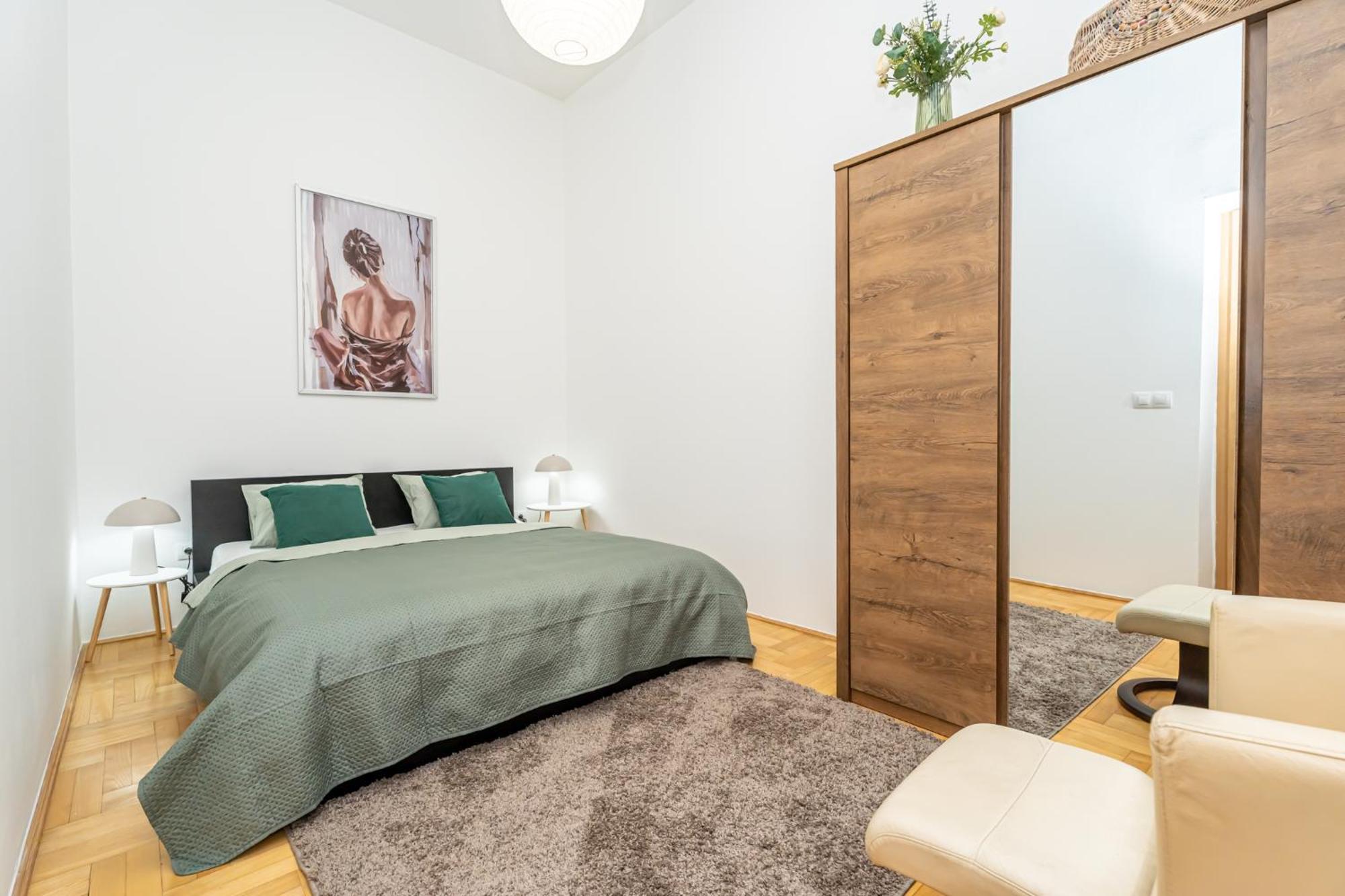 My Gozsdu Historic Passage Apartment
