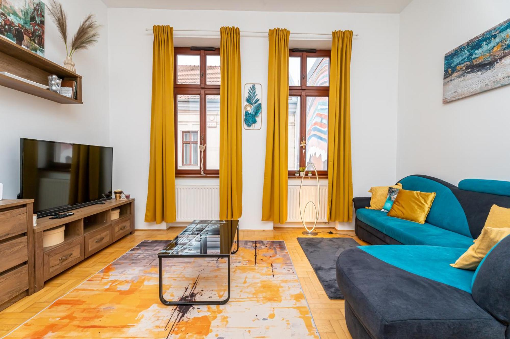Apartment My Gozsdu Historic Passage Budapest